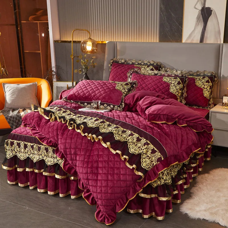 European Modern Style Bedding Set Warm Velvet Non-Slip Bedspread with Printed Polyester Includes Bed Cover