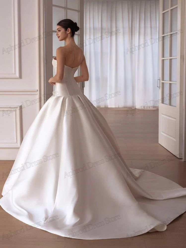 Modern Wedding Dresses Satin Bridal Gowns Sexy Strapless Backless Robes Elegant свадебное платье Vestidos De Novia Customized
