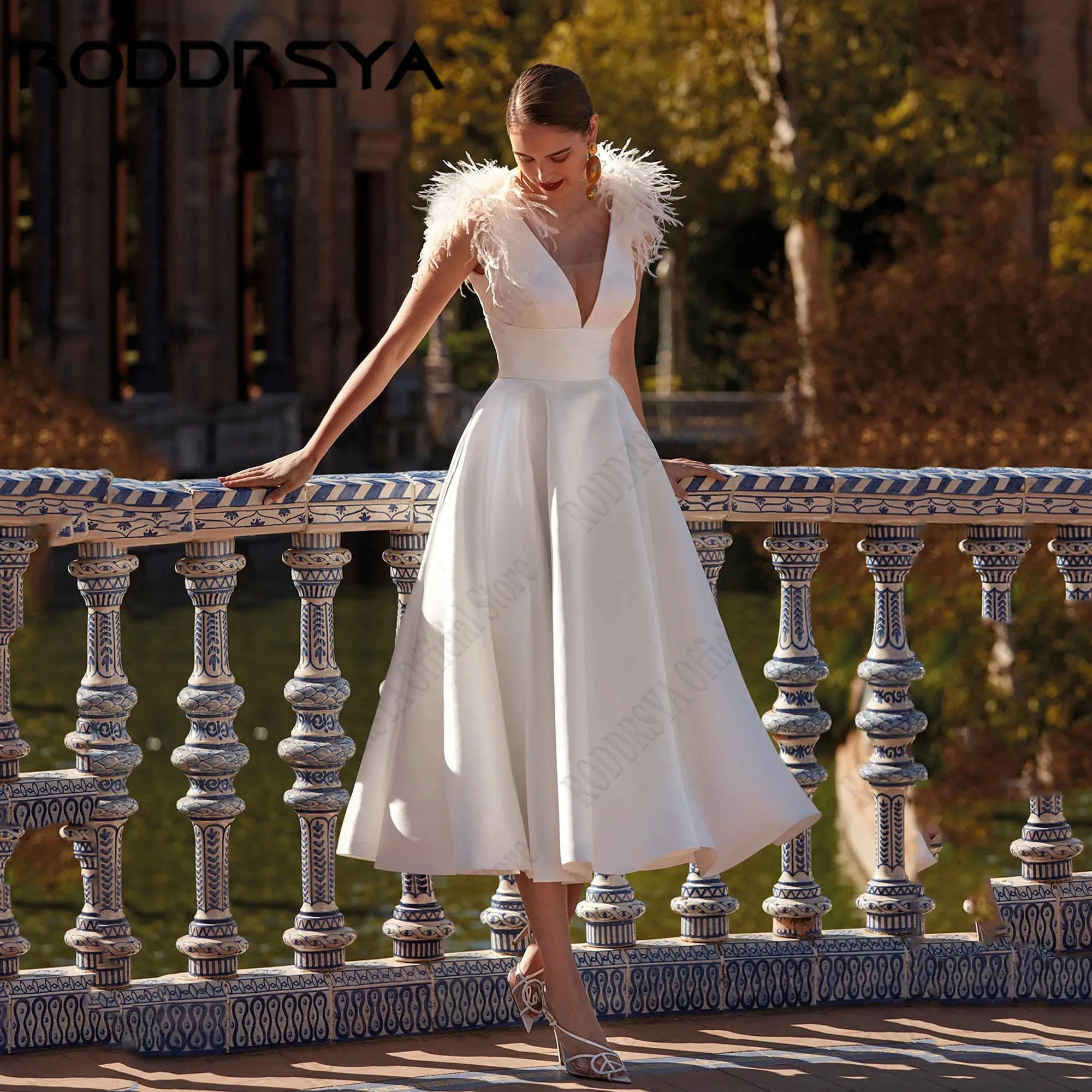 RODDRSYA Sleeveless A-Line Mid Wedding Dresses For Bride V-Neck Backless vestidos de novia Satin Simple Party Gowns Customized
