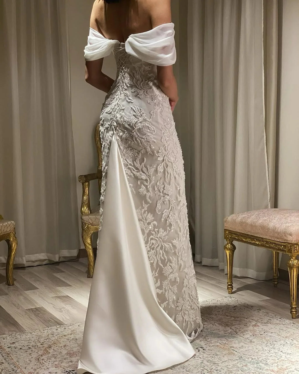 Dubai Saudi Women's Wedding Party attire Evening Dresses Strapless Sequins Backless Customized dresses in liquidation free ship