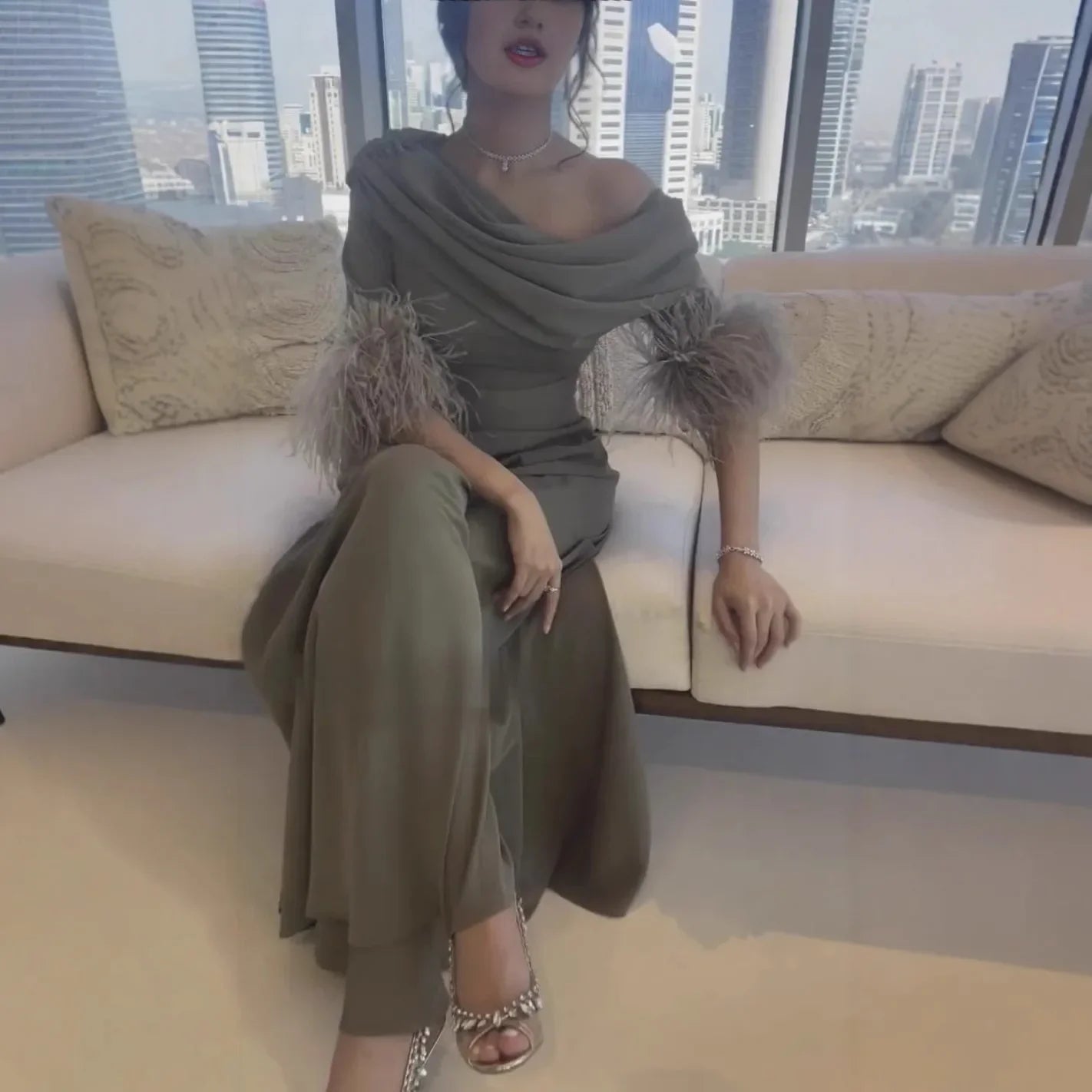 New European and American Autumn and Winter Styles. A Sexy, Fashionable and Loose Women's Jumpsuit with Feather Patchwork.