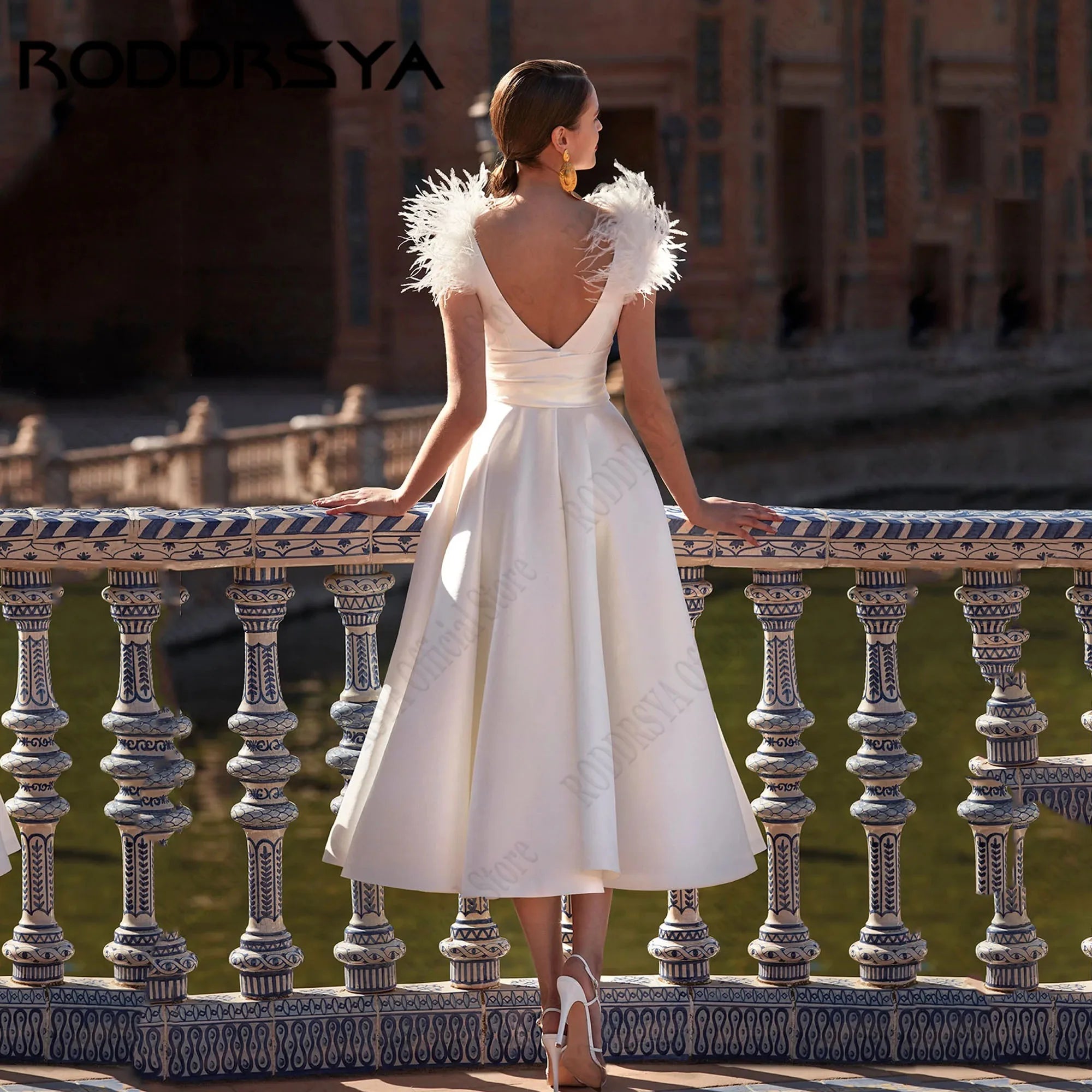 RODDRSYA Sleeveless A-Line Mid Wedding Dresses For Bride V-Neck Backless vestidos de novia Satin Simple Party Gowns Customized