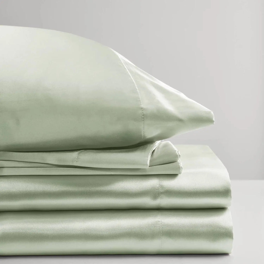 Luxury Satin King Sheet Set Solid Light Green 4 Pcs Modern Bedding for Bedroom Machine Wash Woven Fabric